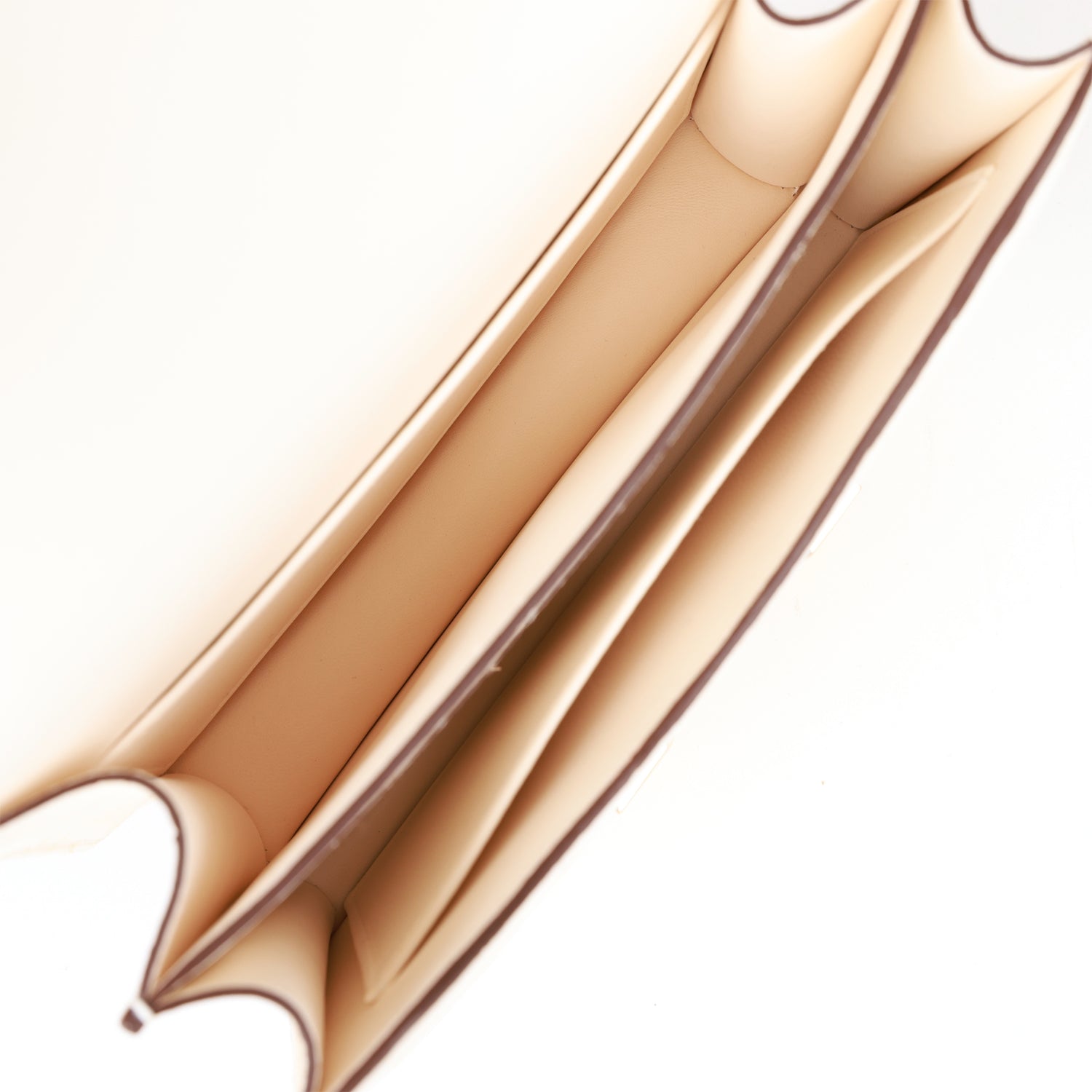 92FA5DA3-FF35-D557-91F5-E868F8E4B466.jpg